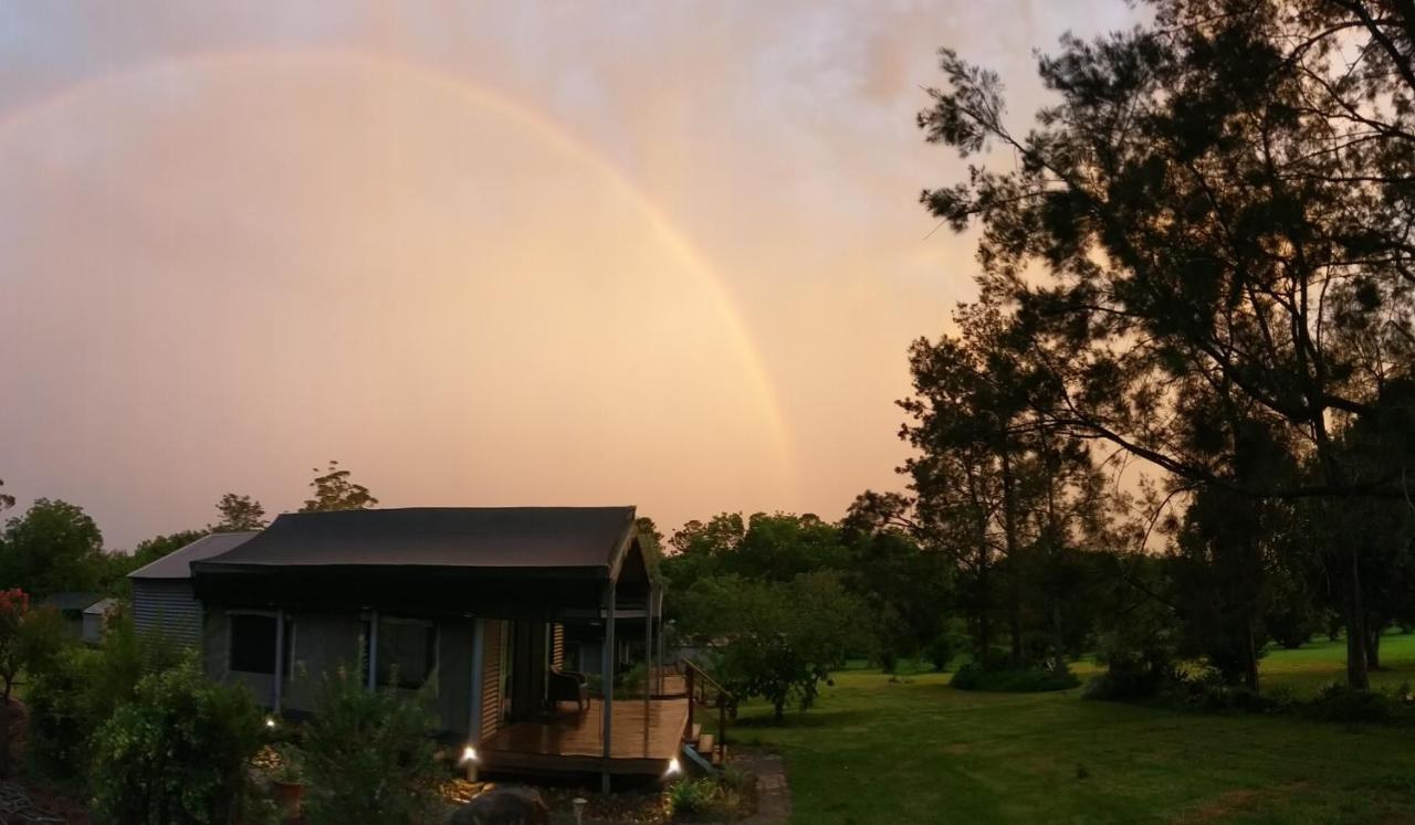 Southern Sky Glamping タンボリーン・マウンテン エクステリア 写真